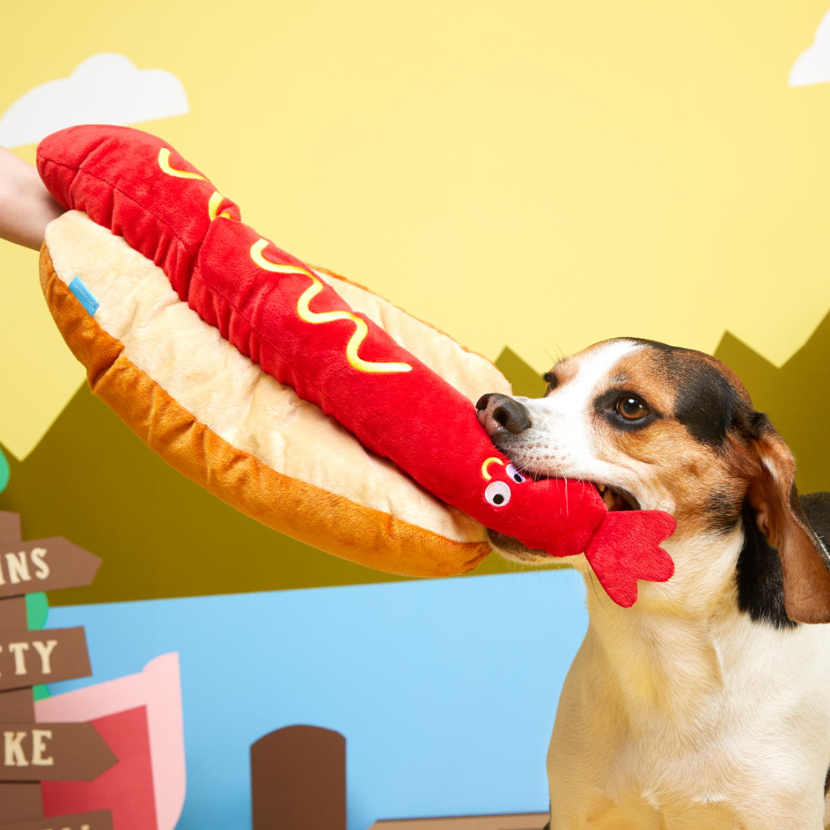 Frank N. Footer Plush XXL Tug Dog Toy